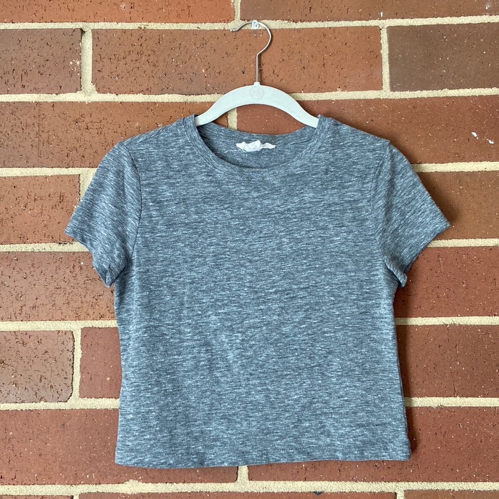 Forever 21 Crop Tshirt